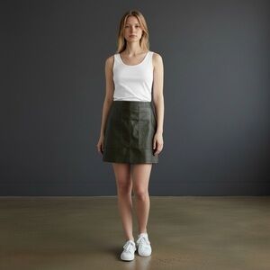 💙 2/$40 - H&M Olive Green Faux Leather Mini Skirt - Size 4